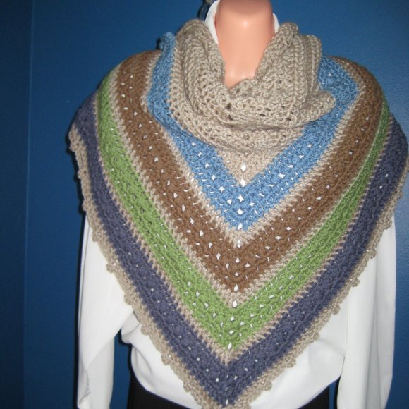 Hand Knit Triangle Shawl / Tan, Green, Blue & Brown - Large shoulder wrap - NEW - Picture 2 of 7